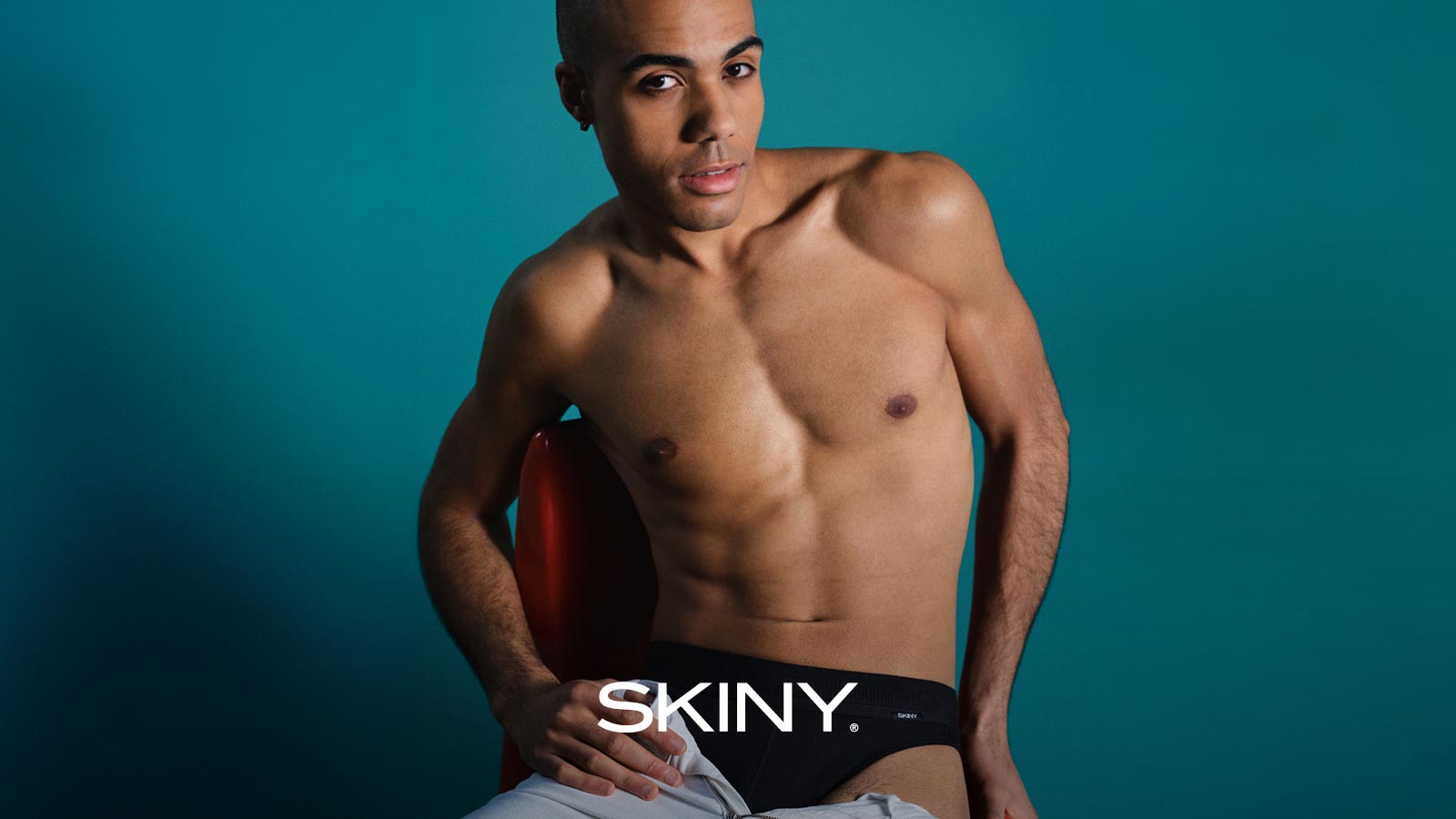 Herren-Tagwäsche setzt diese Saison auf zeitlose Klassiker mit modernem Twist – Der Herren-Slip: Selbstbewusster Klassiker mit sportiver Präzision